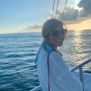 Meet your Posher, Tory